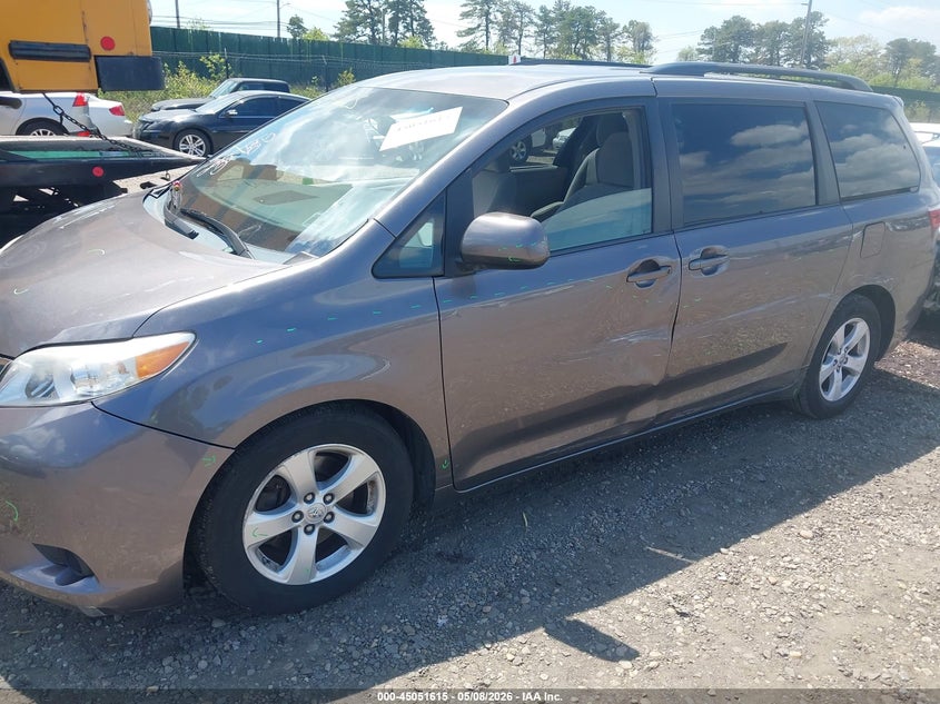 2015 Toyota Sienna VIN 5TDKK3DC3FS543132 IAAI salvage auction — FRONT & REAR, Mv-907A (New York), sold $2,050 on 2026-07-14 (photo 6)