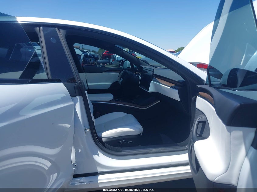 2022 Tesla Model s VIN 5YJSA1E59NF462484 IAAI salvage auction — REAR END, Salvage (Arizona), sold $18,100 on 2026-07-28 (photo 5)