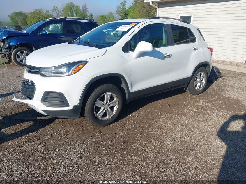 2017 Chevrolet Trax VIN KL7CJLSBXHB114966 IAAI salvage auction — RIGHT FRONT, Salvage Title, sold $325 on 2026-07-27 (photo 2)