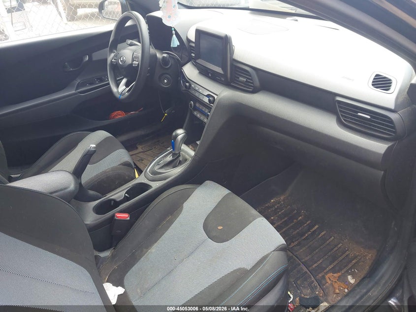 2019 Hyundai Veloster VIN KMHTG6AF6KU003913 IAAI salvage auction — FRONT END, Salvage (Rhode Island), sold $1,500 on 2026-07-28 (photo 5)