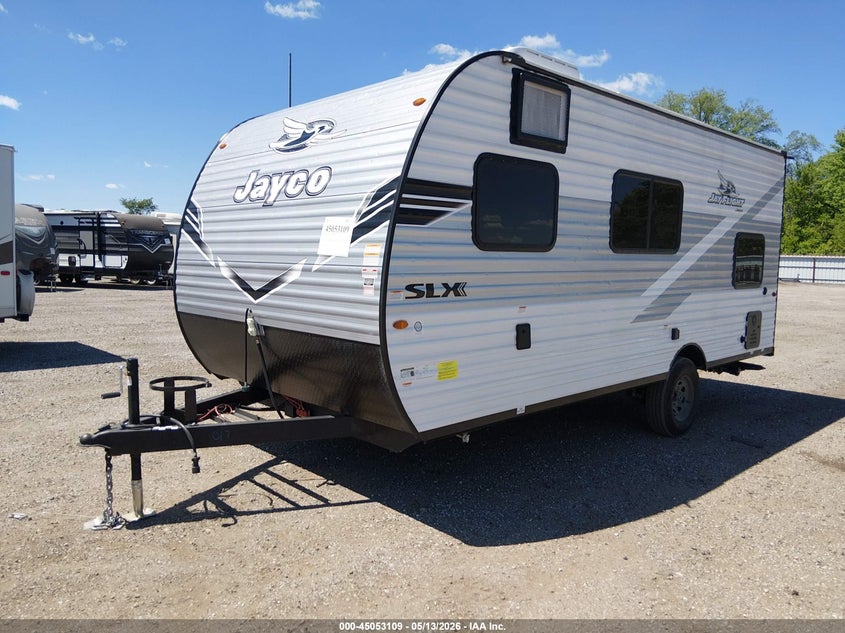 2025 Jayco Jayfl184bh VIN 1UJBC0AK3S1YC0176 IAAI salvage auction — HAIL, Regular Certificate (Iowa), sold $6,550 on 2026-07-08 (photo 2)