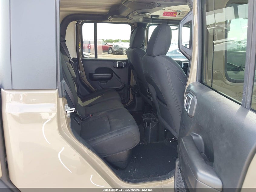 2020 Jeep Gladiator VIN 1C6HJTAG5LL191325 IAAI salvage auction — FRONT END, Salvage Title, sold $11,000 on 2026-07-29 (photo 8)