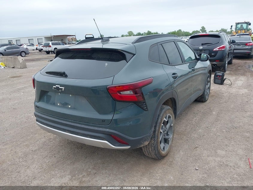 2025 Chevrolet Trax VIN KL77LHEP7SC040360 IAAI salvage auction — HAIL, Salvage Title, sold $11,300 on 2026-08-26 (photo 4)