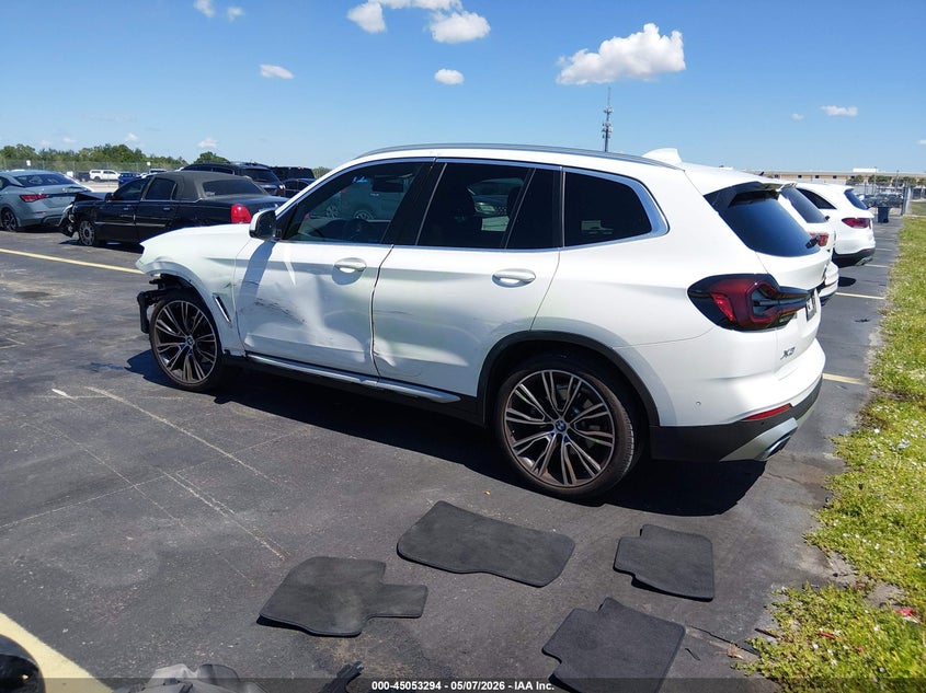 2024 BMW X3 VIN 5UX43DP00R9T98923 IAAI salvage auction — LEFT SIDE, Rebuildable (Florida), sold $13,050 on 2026-07-30 (photo 3)