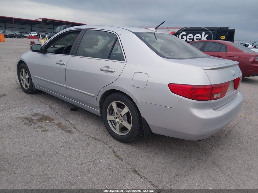 2005 Honda Accord VIN JHMCN36495C000951 IAAI salvage auction — NORMAL WEAR, Clear (Missouri), sold $75 on 2026-07-23 (photo 3)