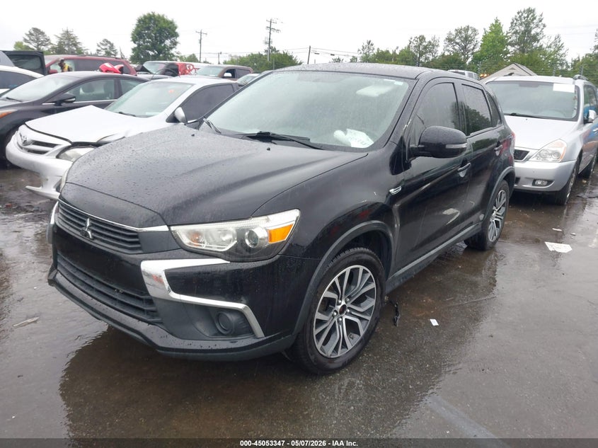 2017 Mitsubishi Outlander VIN JA4AR3AU8HZ032354 IAAI salvage auction — SIDE, Wait Title, sold $1,200 on 2026-08-31 (photo 2)