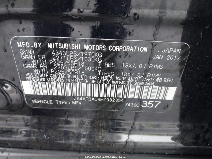 2017 Mitsubishi Outlander VIN JA4AR3AU8HZ032354 IAAI salvage auction — SIDE, Wait Title, sold $1,200 on 2026-08-31 (photo 9)