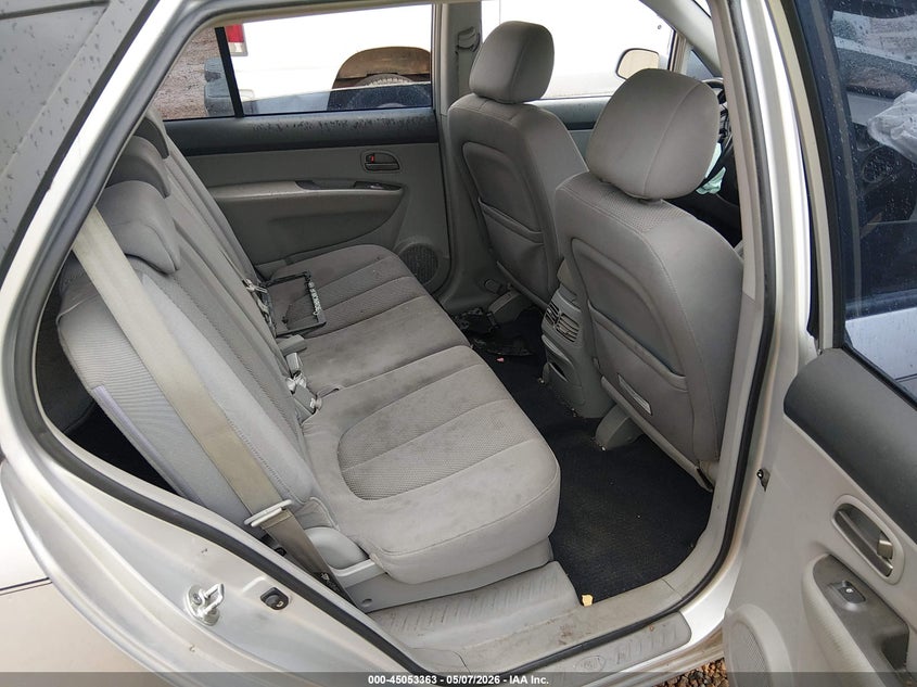 2007 Kia Rondo VIN KNAFG526577120167 IAAI salvage auction — FRONT END, Salvage (North Carolina), sold $250 on 2026-07-13 (photo 8)