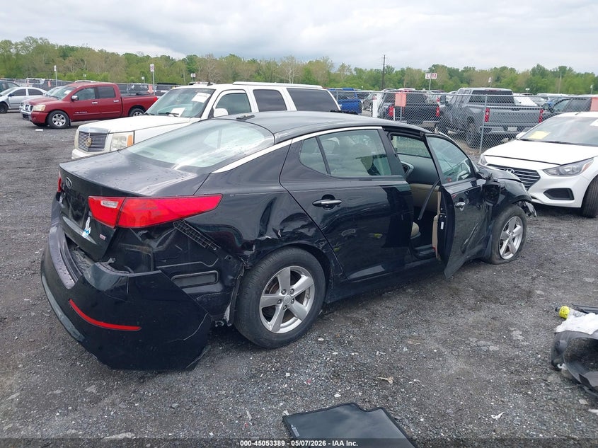 2015 Kia Optima VIN 5XXGM4A76FG480736 IAAI salvage auction — RIGHT SIDE, Salvage - Greater Than 75% (Maryland), sold $225 on 2026-07-27 (photo 4)