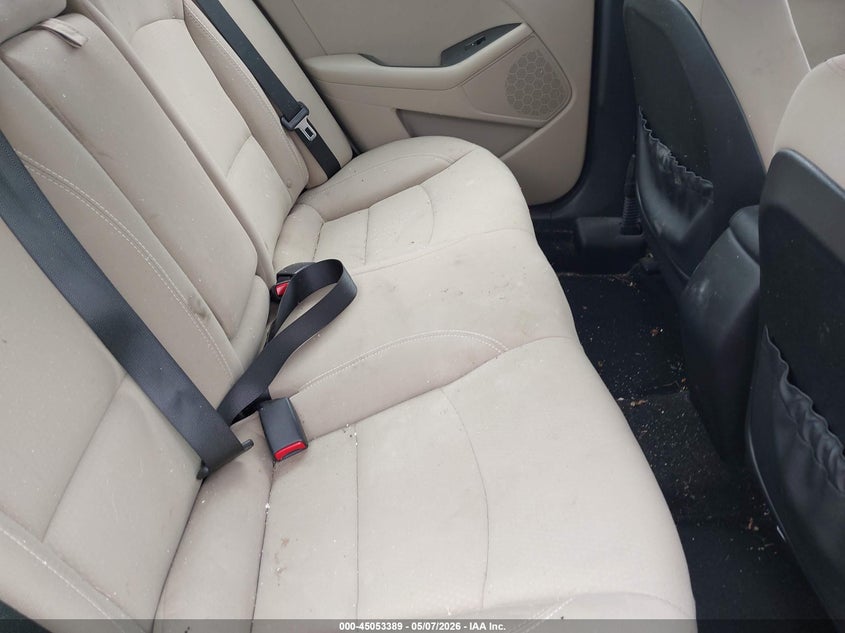 2015 Kia Optima VIN 5XXGM4A76FG480736 IAAI salvage auction — RIGHT SIDE, Salvage - Greater Than 75% (Maryland), sold $225 on 2026-07-27 (photo 8)