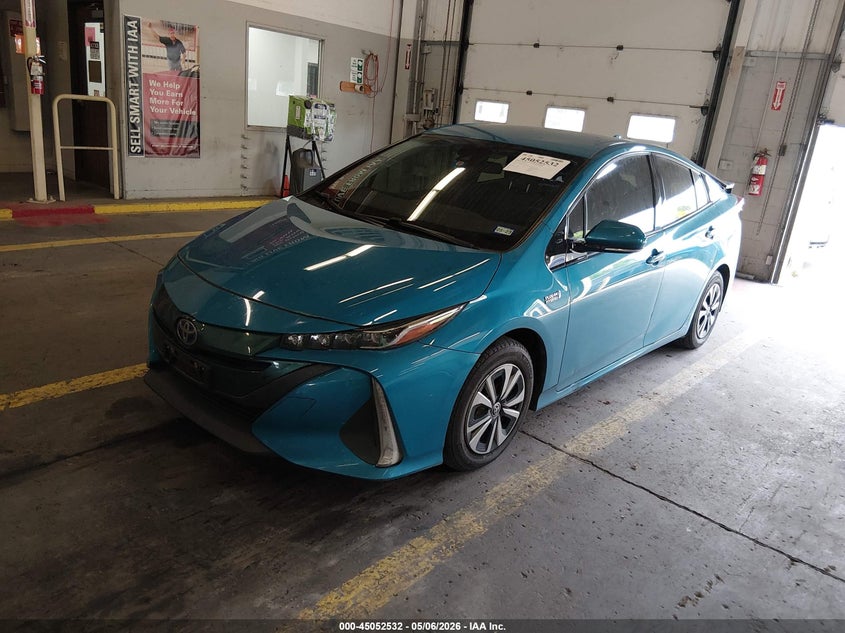 2017 Toyota Prius VIN JTDKARFP9H3026878 IAAI salvage auction — REAR END, Salvage (Oregon), sold $5,850 on 2026-07-09 (photo 2)