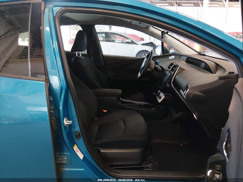 2017 Toyota Prius VIN JTDKARFP9H3026878 IAAI salvage auction — REAR END, Salvage (Oregon), sold $5,850 on 2026-07-09 (photo 5)