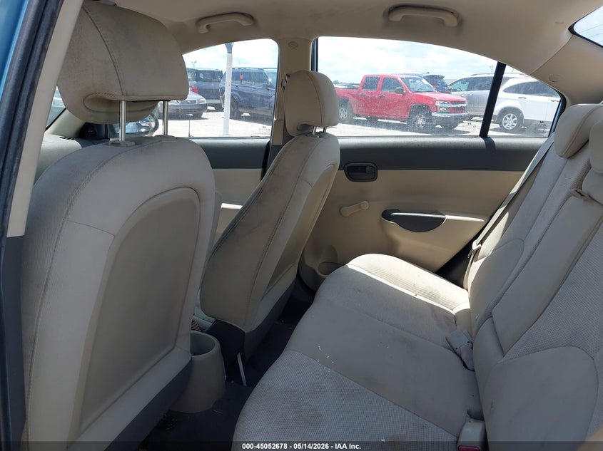 2009 Hyundai Accent VIN KMHCM46C69U288666 IAAI salvage auction — NORMAL WEAR, Clear (Florida), sold $25 on 2026-07-29 (photo 8)