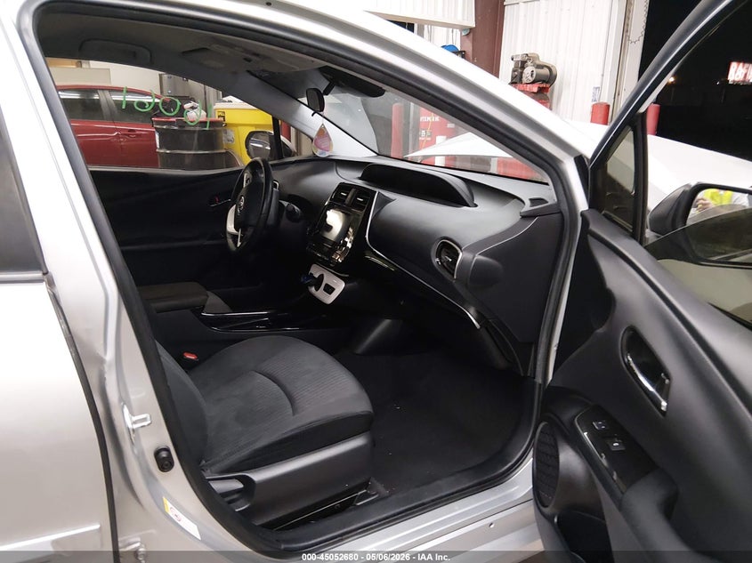 2017 Toyota Prius VIN JTDKARFU3H3038238 IAAI salvage auction — FRONT END, Salvage (Arizona), sold $2,000 on 2026-07-14 (photo 5)