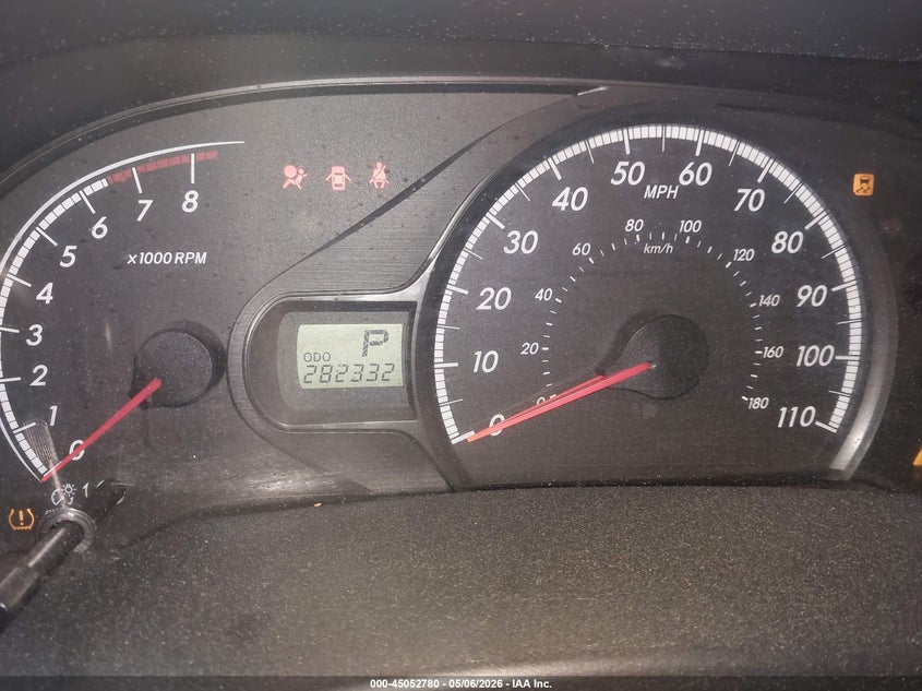 2011 Toyota Sienna VIN 5TDKK3DC2BS051055 IAAI salvage auction — NORMAL WEAR, Salvage (Texas), sold $1,375 on 2026-07-29 (photo 7)