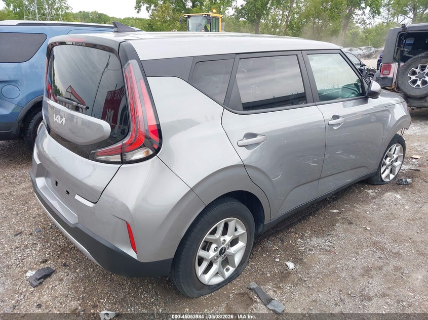 2023 Kia Soul VIN KNDJ23AU9P7886161 IAAI salvage auction — FRONT END, Salvage (Kentucky), sold $4,550 on 2026-07-24 (photo 4)