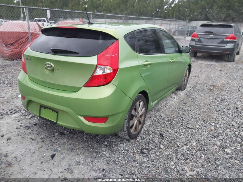 2014 Hyundai Accent VIN KMHCU5AE3EU182104 IAAI salvage auction — NORMAL WEAR, Salvage (Texas), sold $775 on 2026-07-30 (photo 4)