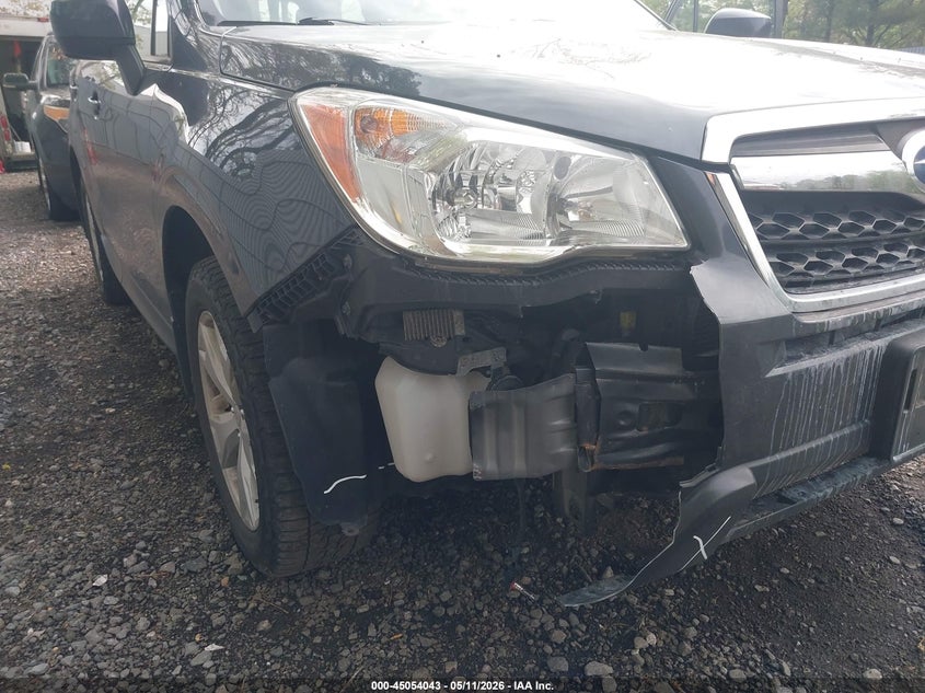 2016 Subaru Forester VIN JF2SJADC2GH426107 IAAI salvage auction — RIGHT FRONT, Salvage (New Jersey), sold $900 on 2026-07-22 (photo 6)