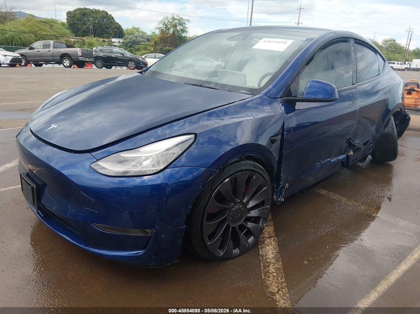 2022 Tesla Model y VIN 7SAYGDEF6NF392500 IAAI salvage auction — REAR END, Clear (Hawaii), sold $1,550 on 2026-07-28 (photo 2)