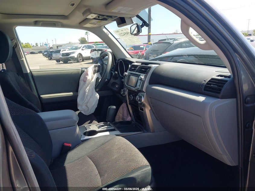 2013 Toyota 4runner VIN JTEZU5JR7D5055314 IAAI salvage auction — FRONT & REAR, Salvage (California), sold $6,175 on 2026-07-06 (photo 5)