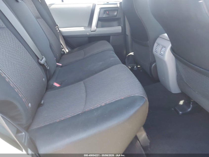 2013 Toyota 4runner VIN JTEZU5JR7D5055314 IAAI salvage auction — FRONT & REAR, Salvage (California), sold $6,175 on 2026-07-06 (photo 8)