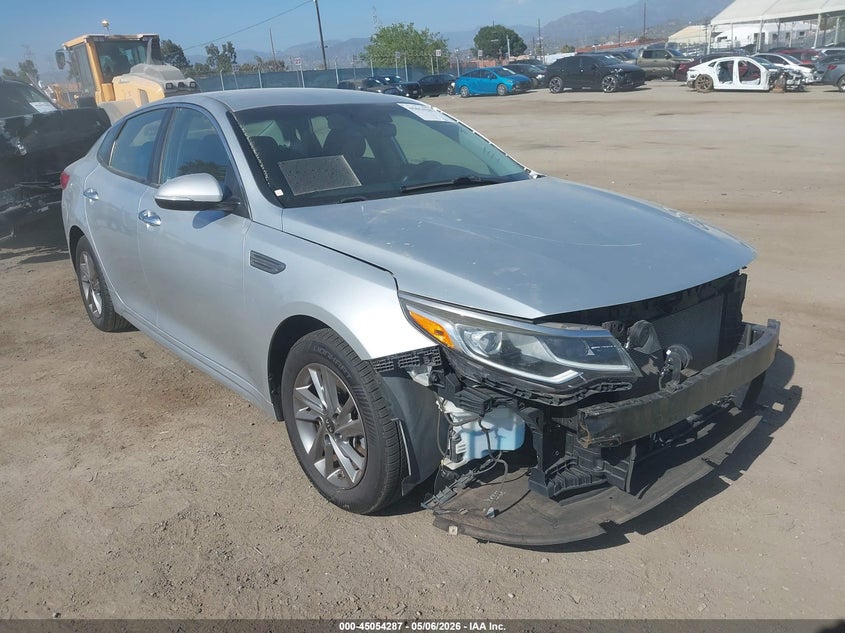 2019 Kia Optima VIN 5XXGT4L37KG288023 IAAI salvage auction — FRONT END, Salvage (California), sold $3,000 on 2026-07-22 (photo 1)