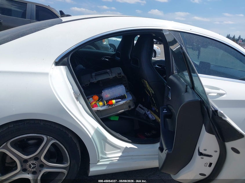 2019 Mercedes-benz Cla-klasse VIN WDDSJ4EBXKN766319 IAAI salvage auction — BIO HAZARD, Salvage (Oregon), sold $3,250 on 2026-08-21 (photo 8)