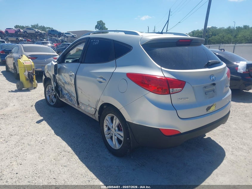 2013 Hyundai Tucson VIN KM8JU3AC1DU645379 IAAI salvage auction — LEFT SIDE, Rebuildable (Florida), sold $2,200 on 2026-07-07 (photo 3)