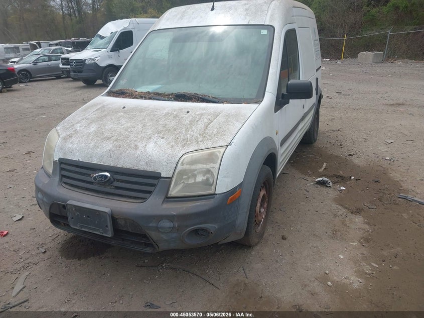 2013 Ford Transit VIN NM0LS7CN2DT151866 IAAI salvage auction — NORMAL WEAR, Clear (Massachusetts), sold $325 on 2026-07-21 (photo 2)