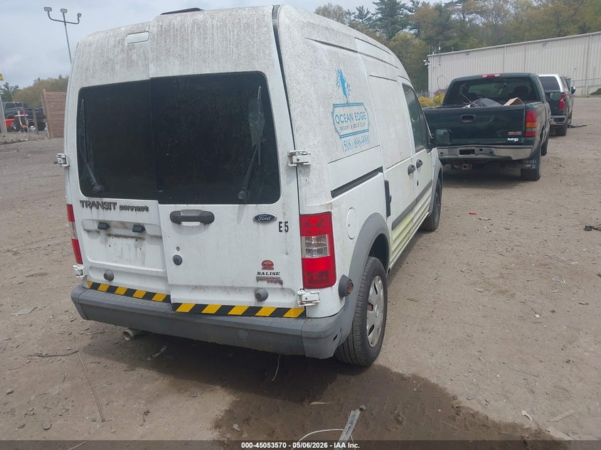 2013 Ford Transit VIN NM0LS7CN2DT151866 IAAI salvage auction — NORMAL WEAR, Clear (Massachusetts), sold $325 on 2026-07-21 (photo 4)