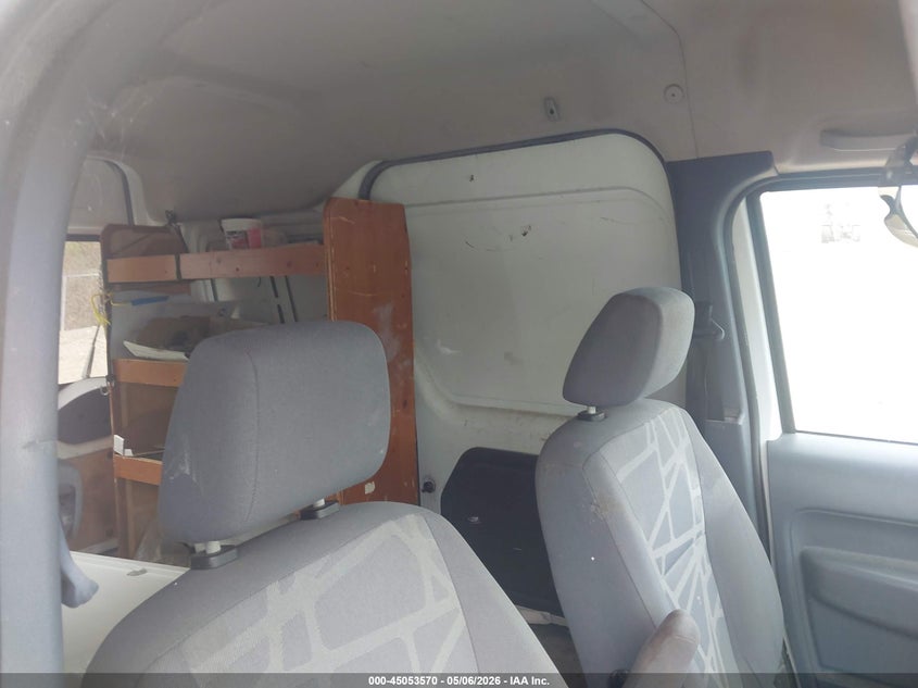 2013 Ford Transit VIN NM0LS7CN2DT151866 IAAI salvage auction — NORMAL WEAR, Clear (Massachusetts), sold $325 on 2026-07-21 (photo 8)