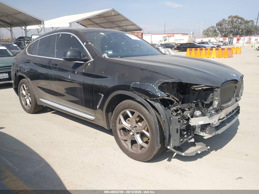 2022 BMW X4 VIN 5UX33DT09N9H43641 — IAAI salvage auction photo
