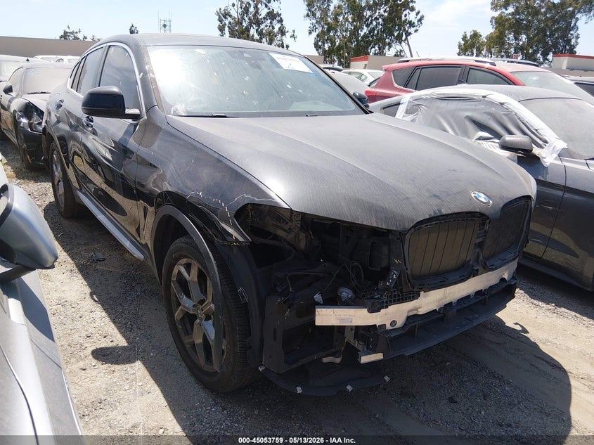2022 BMW X4 VIN 5UX33DT09N9H43641 — IAAI salvage auction photo