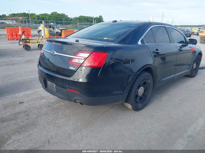 2018 Ford Police VIN 1FAHP2MK5JG104486 IAAI salvage auction — FRONT END, Salvage (Illinois), sold $350 on 2026-07-21 (photo 4)