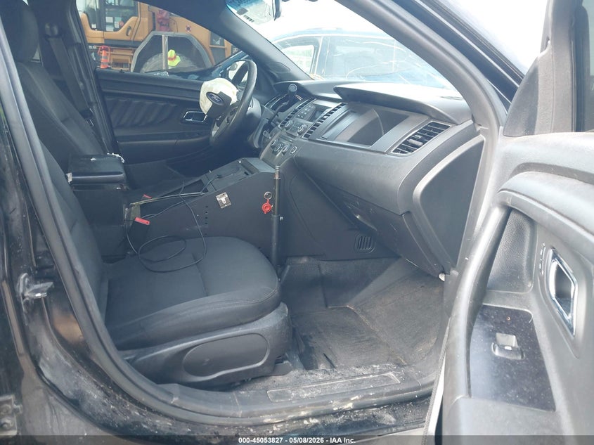 2018 Ford Police VIN 1FAHP2MK5JG104486 IAAI salvage auction — FRONT END, Salvage (Illinois), sold $350 on 2026-07-21 (photo 5)