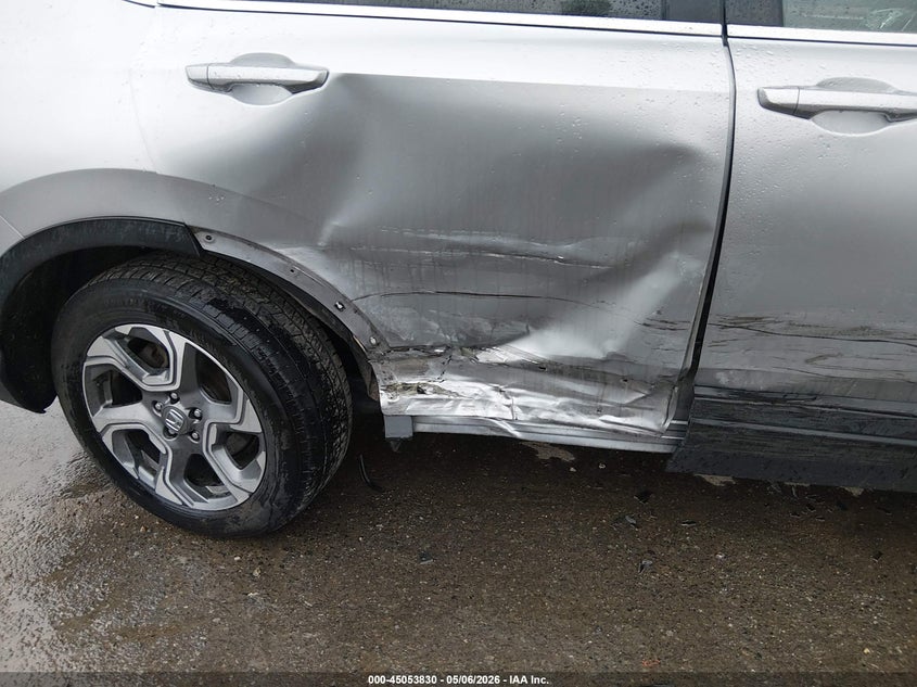 2017 Honda Cr-v VIN 5J6RW2H83HL065120 IAAI salvage auction — RIGHT SIDE, Salvage Title, sold $5,700 on 2026-08-01 (photo 6)