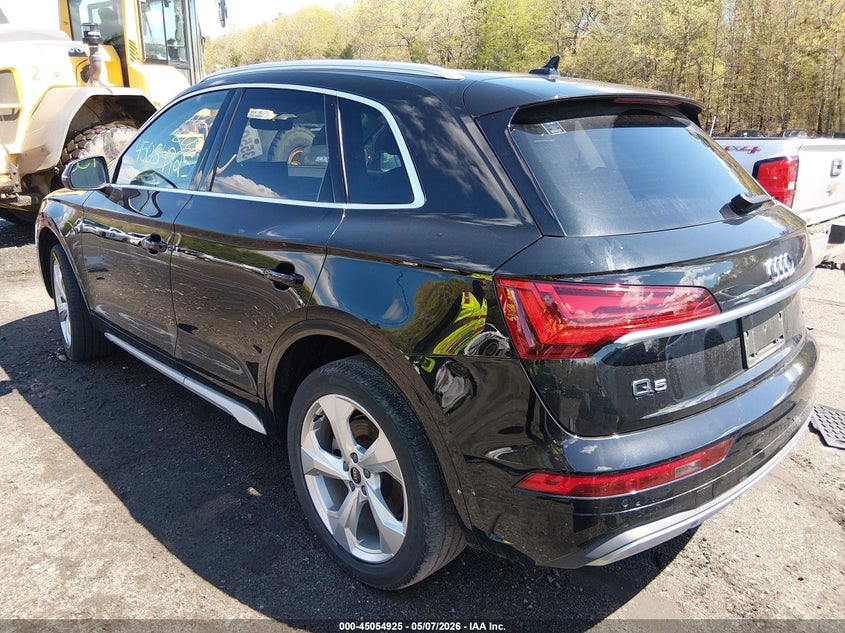 2021 Audi Q5 VIN WA1BAAFY8M2055289 IAAI salvage auction — ELECTRICAL, Salvage (Massachusetts), sold $14,000 on 2026-07-14 (photo 3)