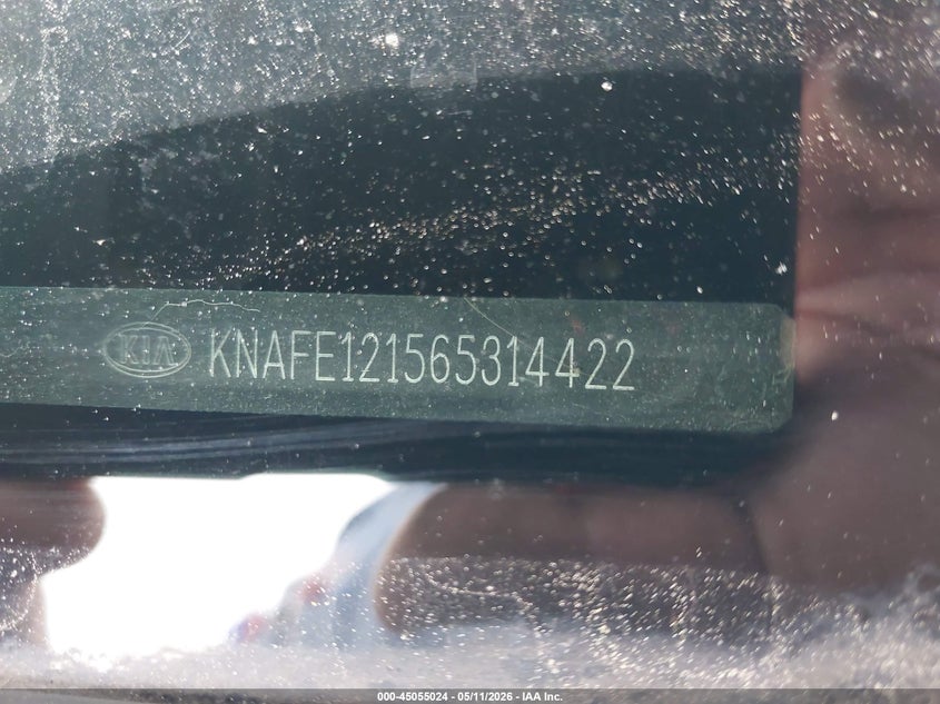 2006 Kia Spectra VIN KNAFE121565314422 IAAI salvage auction — RIGHT FRONT, Salvage (South Carolina), sold $25 on 2026-07-21 (photo 9)