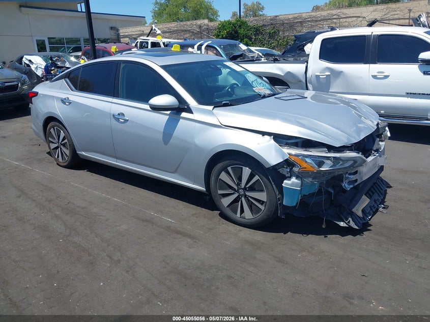 2019 Nissan Altima VIN 1N4BL4EV1KC221660 IAAI salvage auction — FRONT END, Salvage Certificate (California), sold $3,050 on 2026-07-24 (photo 1)