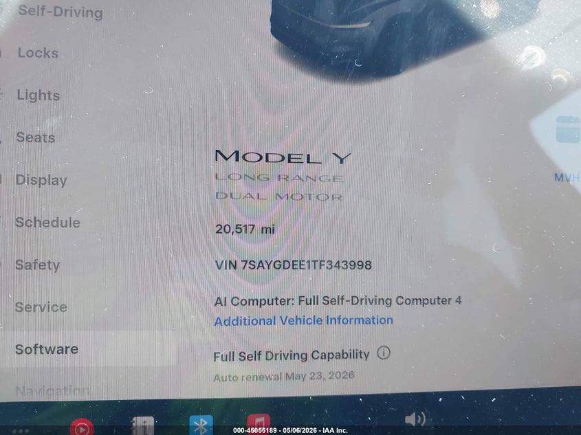 2026 Tesla Model y VIN 7SAYGDEE1TF343998 IAAI salvage auction — RIGHT SIDE, Salvage (California), sold $22,600 on 2026-07-08 (photo 7)
