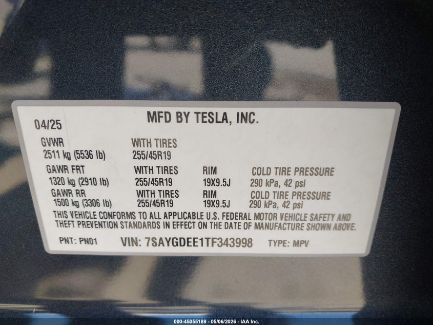 2026 Tesla Model y VIN 7SAYGDEE1TF343998 IAAI salvage auction — RIGHT SIDE, Salvage (California), sold $22,600 on 2026-07-08 (photo 9)