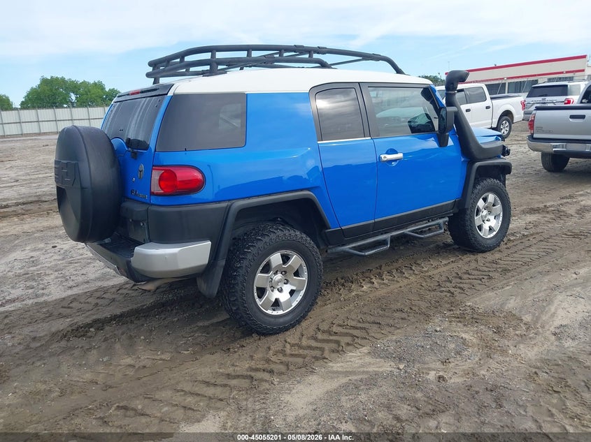 2008 Toyota Fj cruiser VIN JTEBU11F88K045804 IAAI salvage auction — RIGHT FRONT, Salvage (Georgia), sold $2,850 on 2026-07-23 (photo 4)