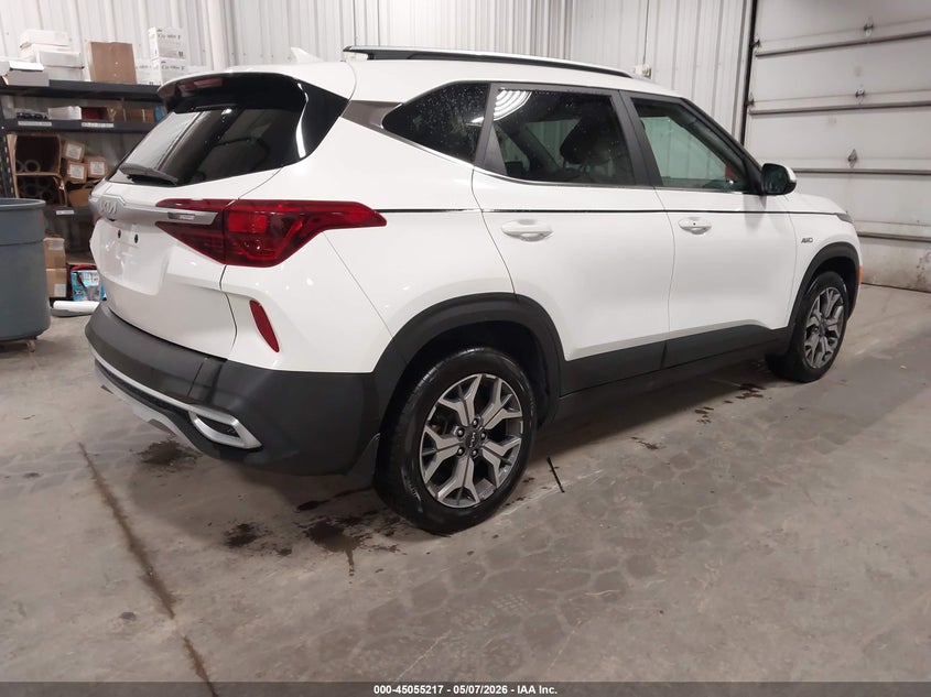 2022 Kia Seltos VIN KNDERCAA2N7274822 IAAI salvage auction — HAIL, Salvage (Iowa), sold $7,275 on 2026-07-28 (photo 4)
