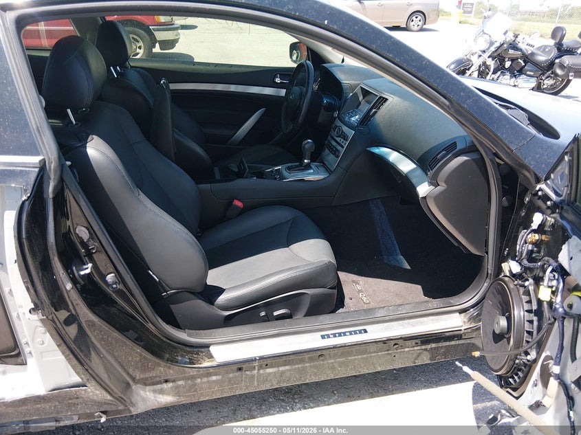 2015 Infiniti Q60 VIN JN1CV6ELXFM890712 IAAI salvage auction — REAR END, Salvage (Missouri), sold $3,850 on 2026-07-16 (photo 5)