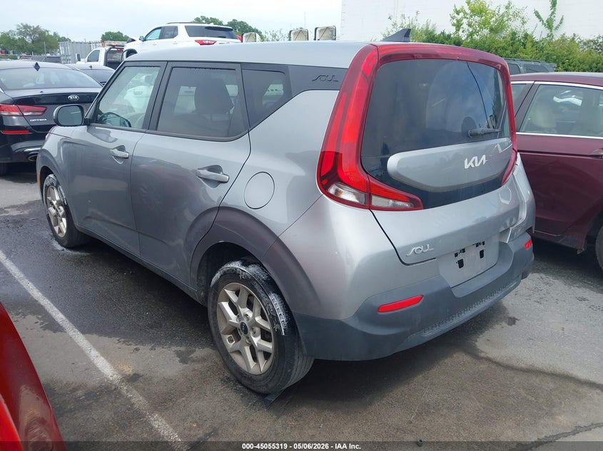 2022 Kia Soul VIN KNDJ23AU1N7805439 IAAI salvage auction — RIGHT SIDE, Salvage (North Carolina), sold $3,050 on 2026-07-06 (photo 3)