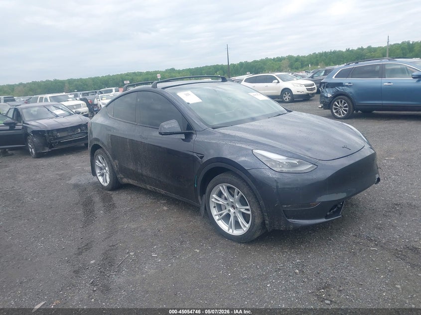2024 Tesla Model y VIN 7SAYGDEE1RA264563 IAAI salvage auction — REAR END, Salvage - 75% Or Less (Maryland), sold $12,550 on 2026-07-09 (photo 1)