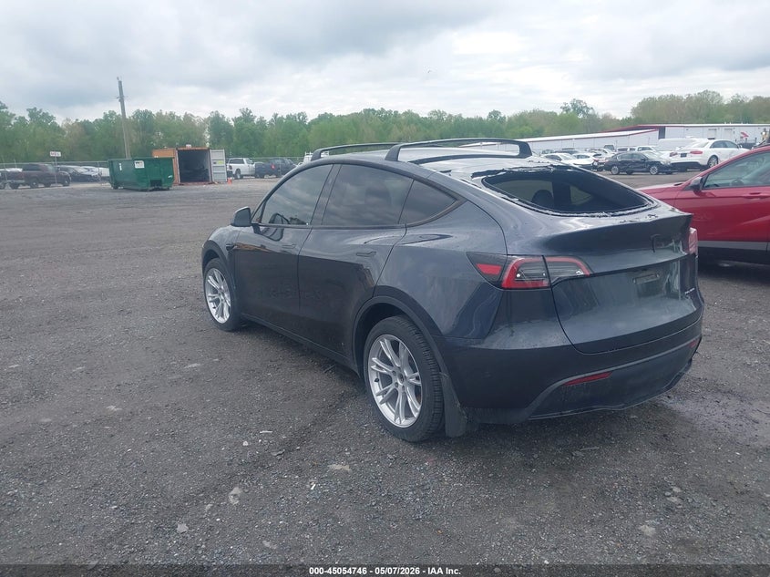 2024 Tesla Model y VIN 7SAYGDEE1RA264563 IAAI salvage auction — REAR END, Salvage - 75% Or Less (Maryland), sold $12,550 on 2026-07-09 (photo 3)