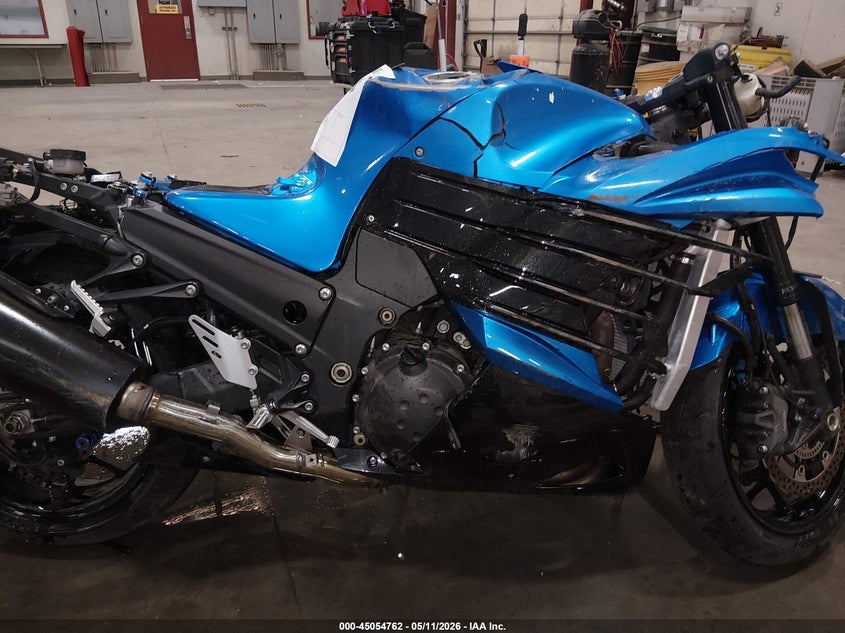 2012 Kawasaki Zx VIN JKBZXNE13CA003528 IAAI salvage auction — ROLLOVER, Salvage (Idaho), sold $825 on 2026-07-24 (photo 8)