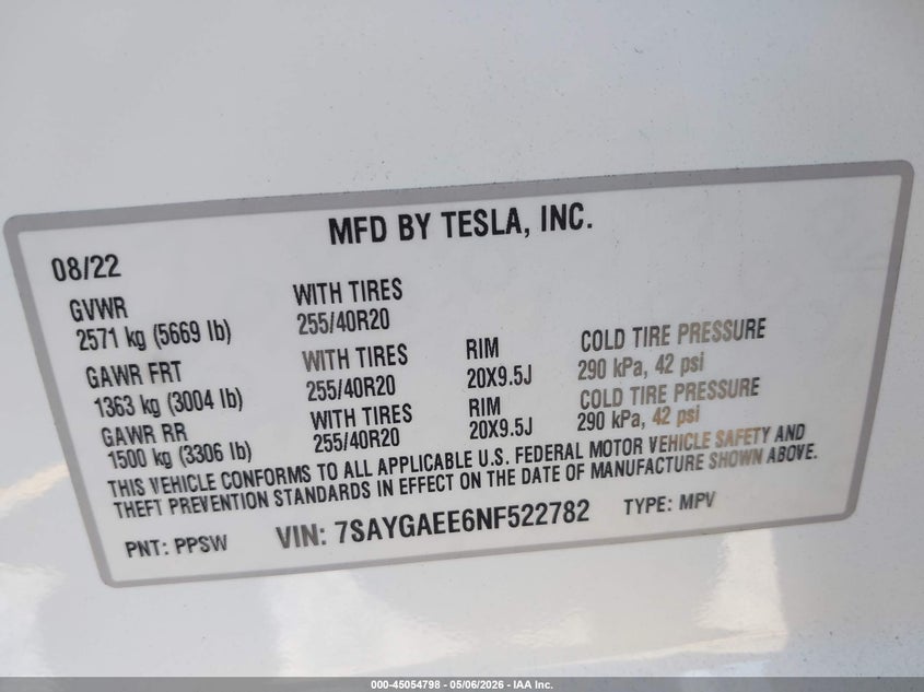2022 Tesla Model y VIN 7SAYGAEE6NF522782 IAAI salvage auction — SIDE, Salvage (California), sold $9,500 on 2026-07-14 (photo 9)