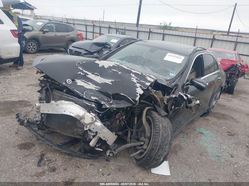 2020 Mercedes-benz E-klasse VIN WDDZF8DB1LA718547 IAAI salvage auction — FRONT END, Salvage (Texas), sold $2,825 on 2026-07-15 (photo 2)